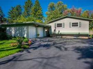 1934 Harwitch Rd, Columbus, OH 43221