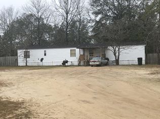 104 Kiowa Dr S, Jesup, GA 31545