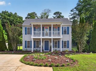 338 Weeping Willow Dr, Seneca, SC 29672