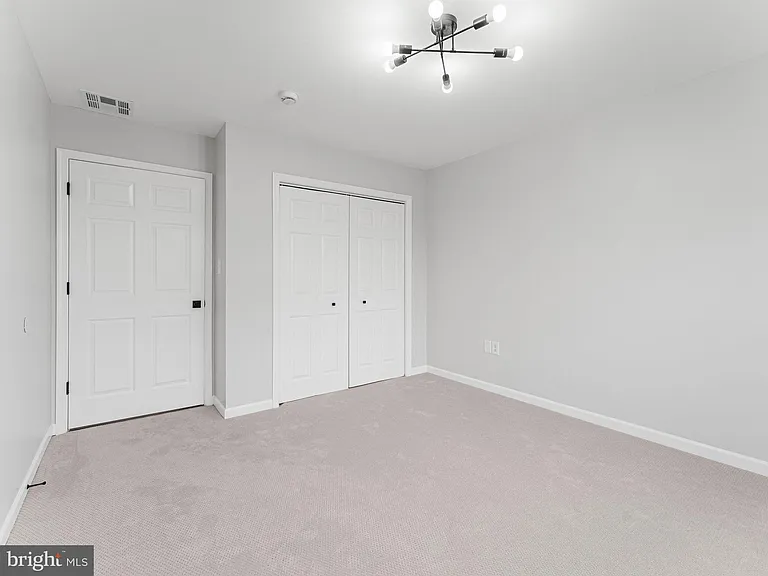 308 Delsea Dr — Photo 18