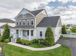 41713 Bloomfield Path St, Ashburn, VA 20148
