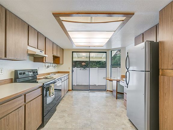 5th image of 1927 F St SE #18