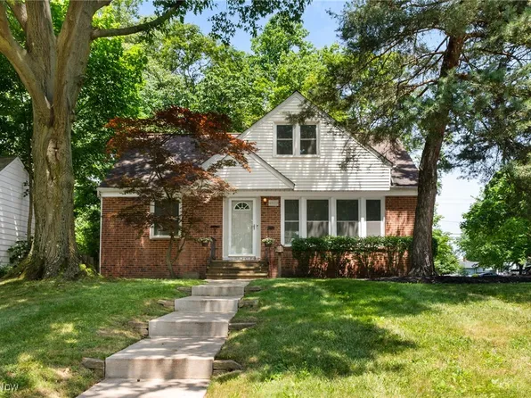 4823 Ridgebury Blvd, Lyndhurst, OH 44124