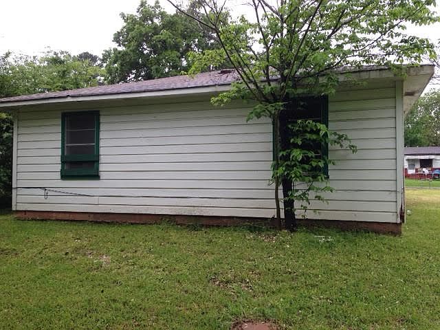 2nd image of 1905 Boykin Blvd