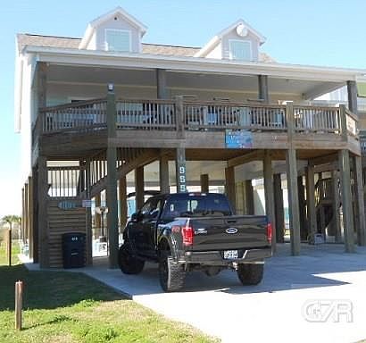 1st image of 955 Driftwood Dr