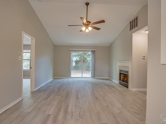 5th image of 6636 Black Oak Pl