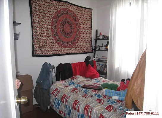 Rented by Alexiou Realty | media 11
