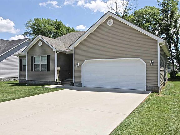 3rd image of 515 Sweet Birch Ct