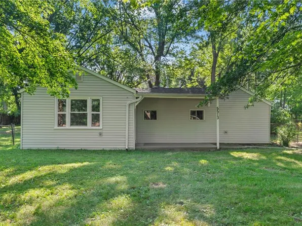 5513 Hardy Ave, Raytown, MO 64133