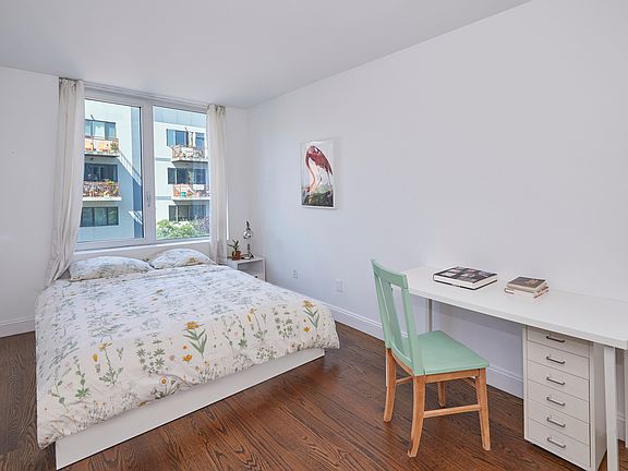 3rd image of 954 Bergen St APT 3-D
