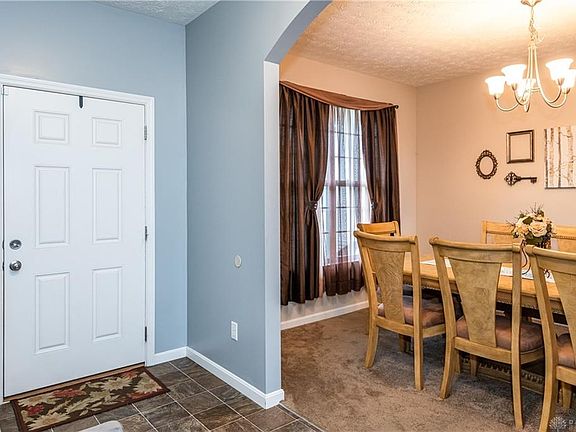 5th image of 4016 Spicebush Dr