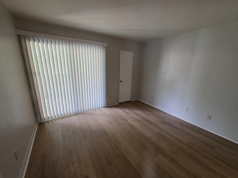 4401 Sharon Chase Dr #G — Photo 4