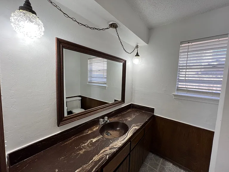1017 S Neptune Rd — Photo 25