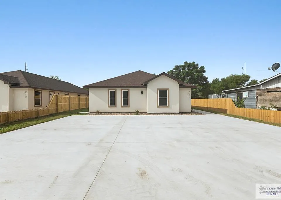 717 Pittman Ave #A