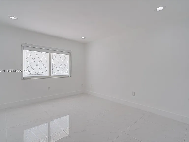 773 Woodcrest Rd — Photo 23