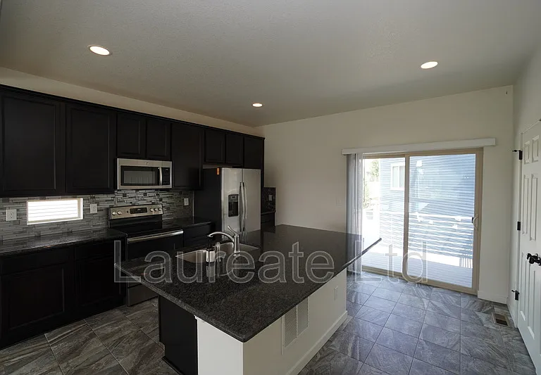 5472 Danube St — Photo 5
