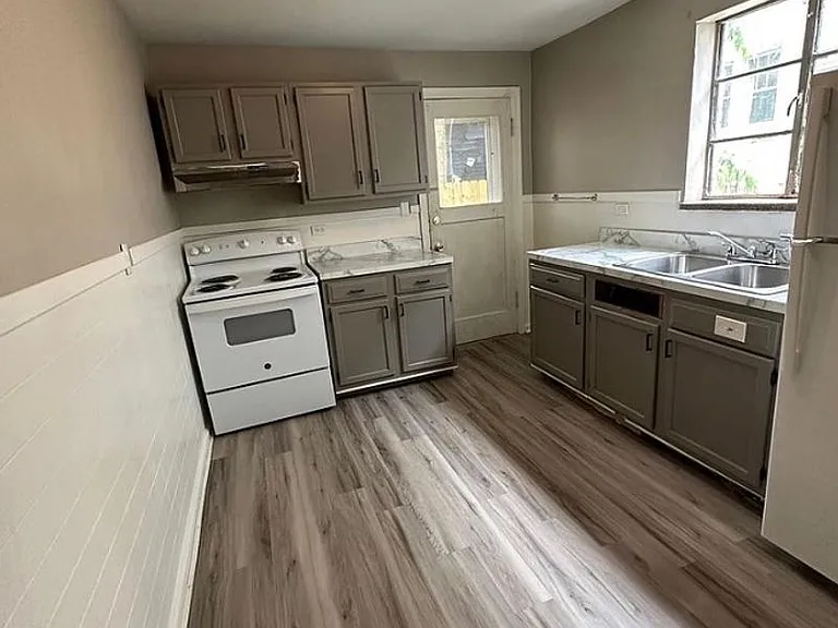 404 Maryland Ave — Photo 4