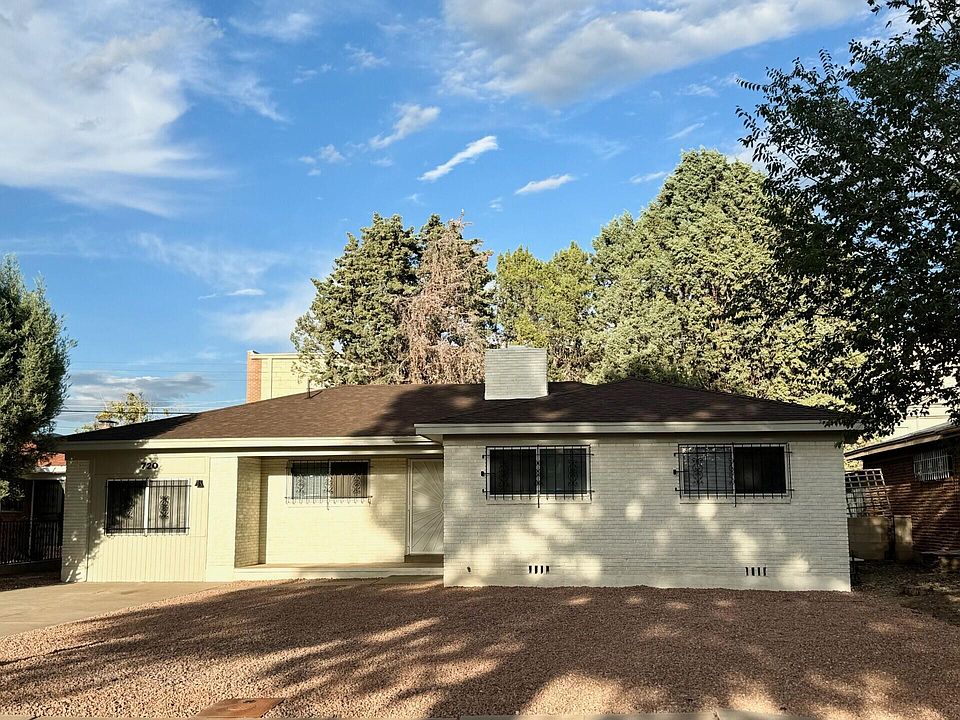 1st image of 720 Cagua Dr NE