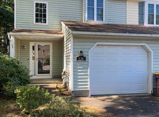 536 Elk Cir, Ballston Spa, NY 12020