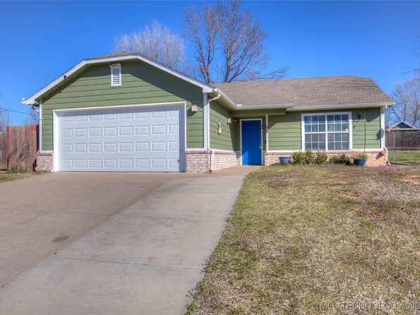 609 W 2nd St, Sand Springs, OK 74063