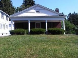 4 Wallace Rd, Binghamton, NY 13905