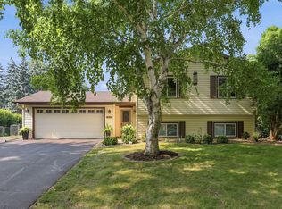 11852 99th Ave N, Maple Grove, MN 55369