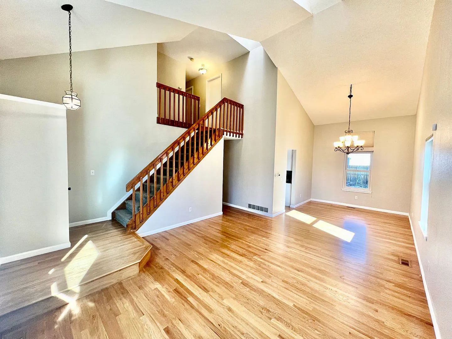 Beautifully Renovated Home Near Meadow Lake Park — Photo 4
