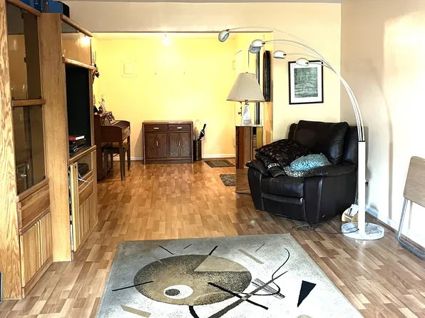 2626 Homecrest Avenue image 3 of 11