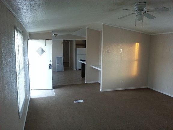 5th image of 11750 Montana Ave
