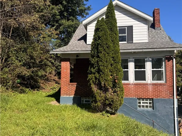 1818 Craig St, McKeesport, PA 15132