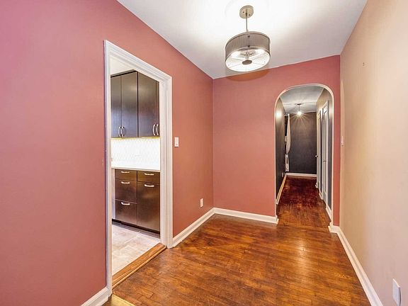 2nd image of 21528 47th Ave APT 1-B