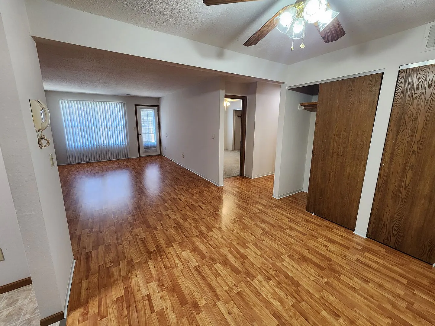 Sherman Square Apartments — Photo 4