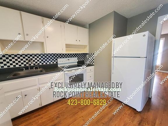 3rd image of 3295 Gleason Dr