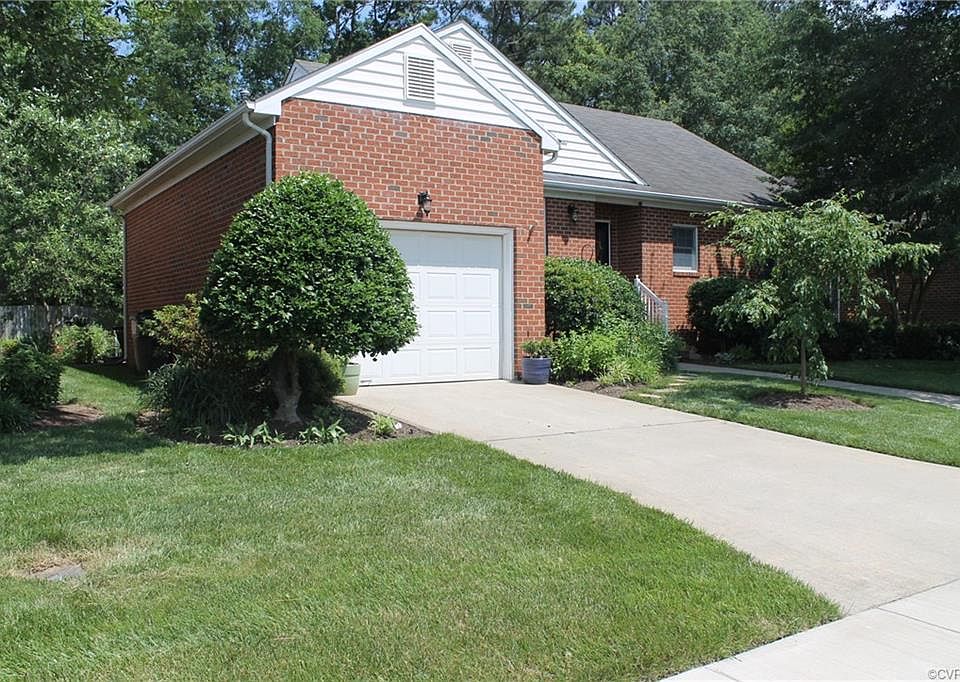 1st image of 5701 Lakemere Dr