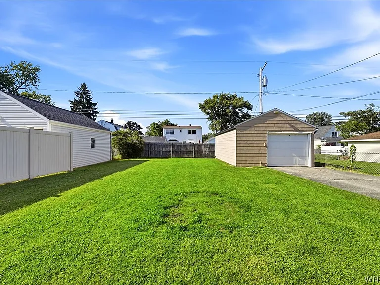 66 Cleveland Dr — Photo 35