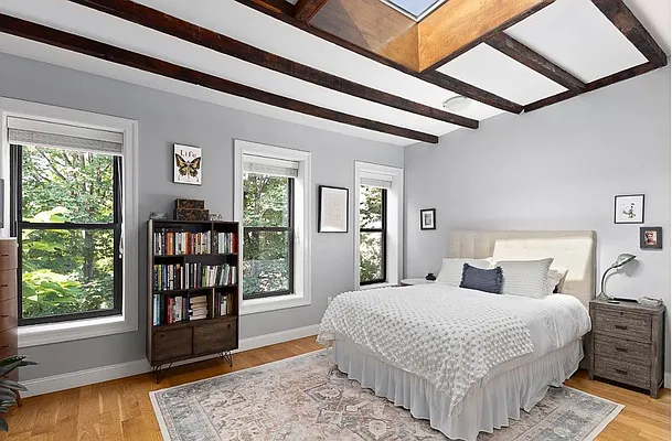 Rented by Compass | media 6