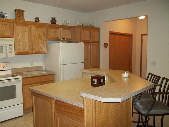 4th image of 726A Herndon Dr