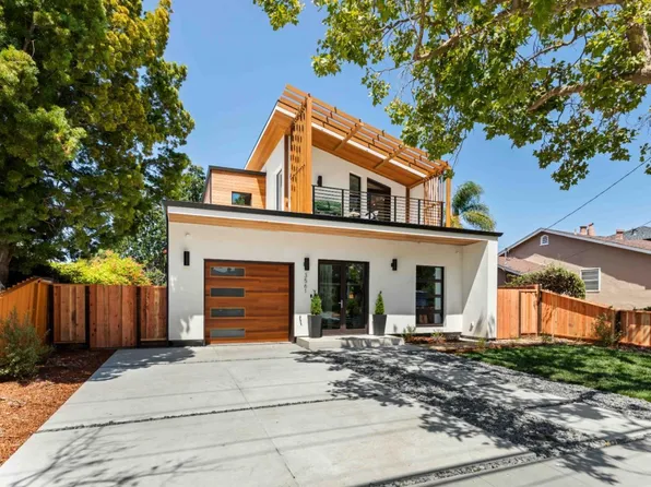 3561 Park Blvd, Palo Alto, CA 94306