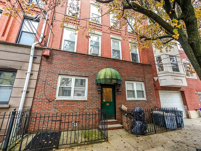 523 Adams St #1L — Photo 3