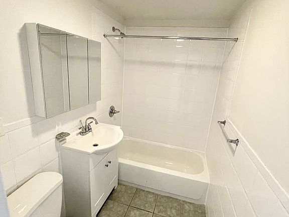 2nd image of 279 McKibbin St #40
