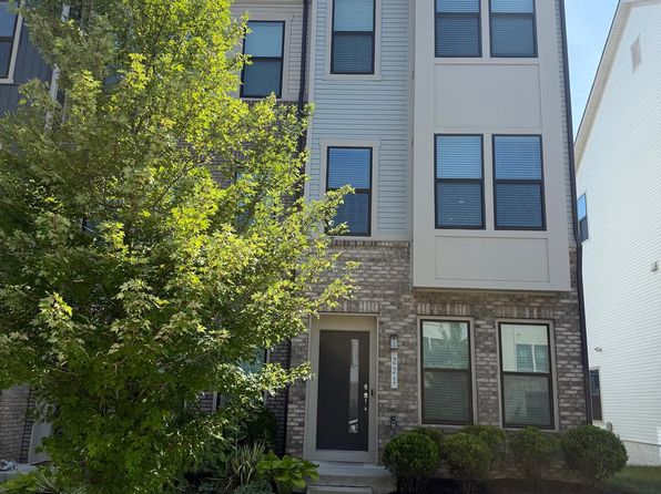 221 Narrowleaf Way