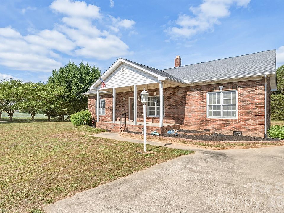 1st image of 7195 Beaver Rd
