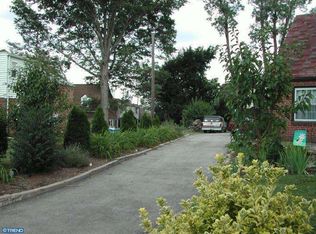 15 Fairlamb Ave, Havertown, PA 19083