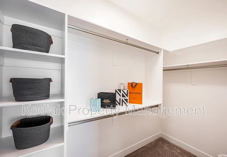 765 N 400 W #204 — Photo 12