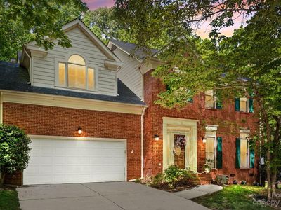 319 Foxfield Ln, Matthews, NC, 28105