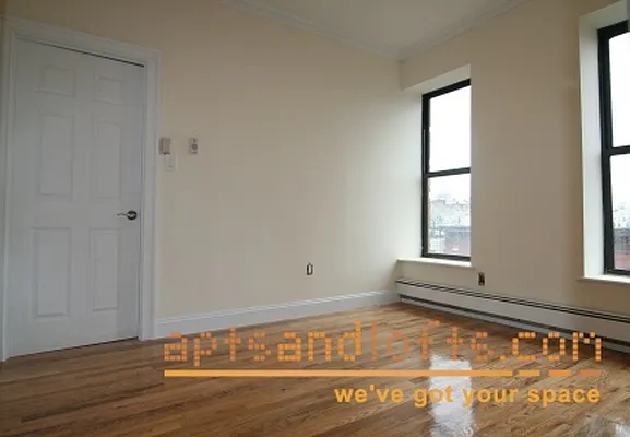 Rented by aptsandlofts.com | media 13