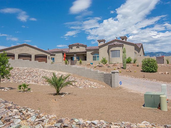 3rd image of 523 E Parker Point Pl