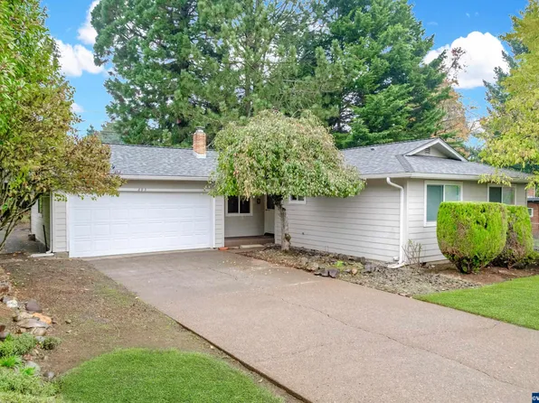893 Cunningham Ln S, Salem, OR 97302