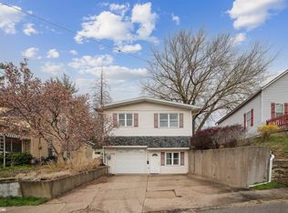 1412 Iowa St, Burlington, IA 52601