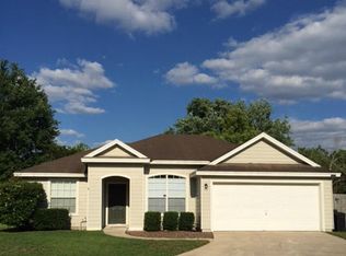5059 Acre Estates Dr W, Jacksonville, FL 32210